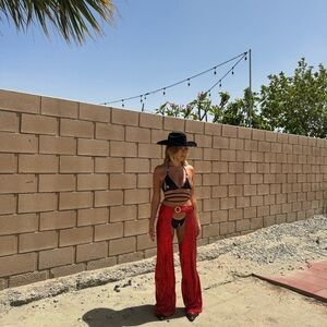 East N West Label Flamming Set